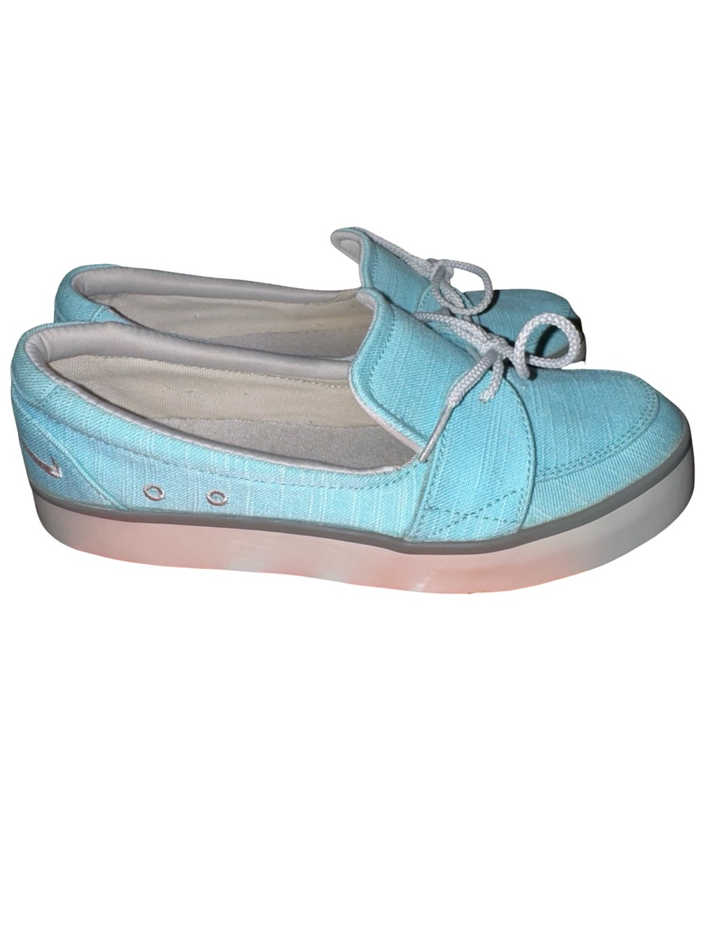 Nike women’s 6.0 balsa loafers Light Blue Canvas Slip-Ons